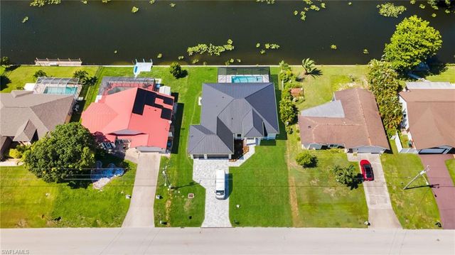 2127 NE 1st TER, Cape Coral, FL 33909