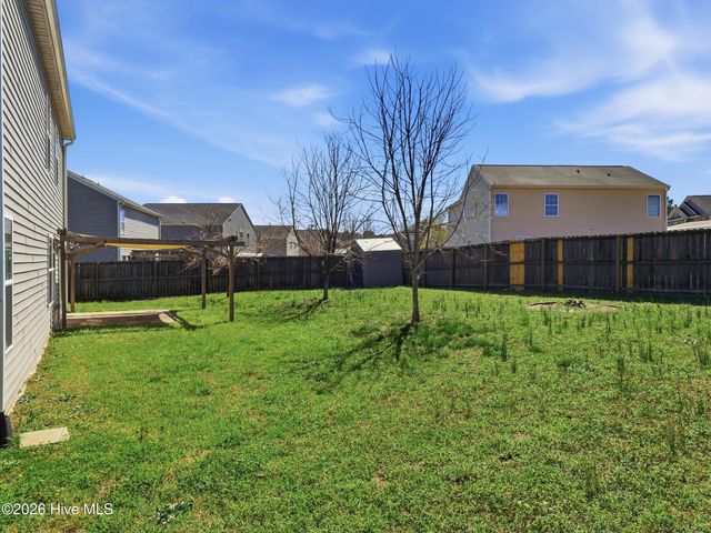 687 Botanical Court, Bunnlevel, NC 28323