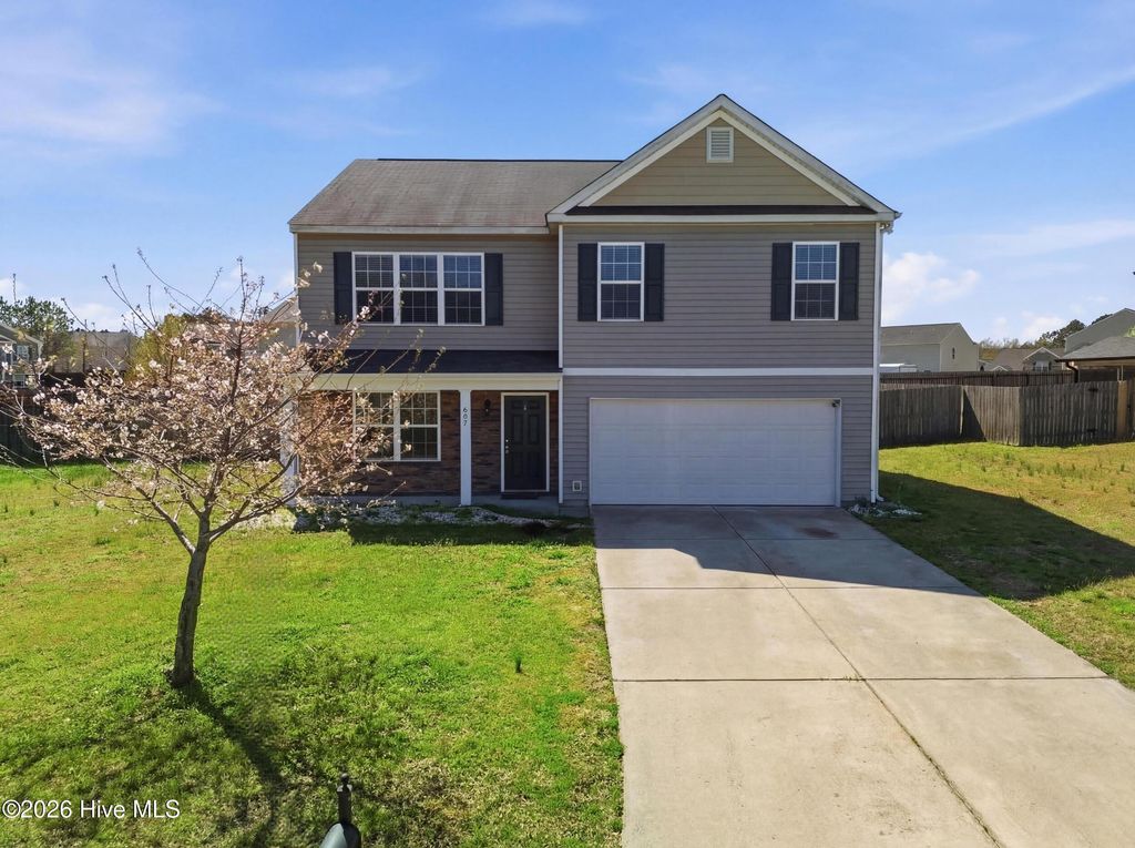 687 Botanical Court, Bunnlevel, NC 28323