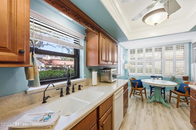 1820 SEVILLA Boulevard 104, Atlantic Beach, FL 32233