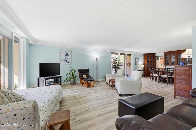 1820 SEVILLA Boulevard 104, Atlantic Beach, FL 32233