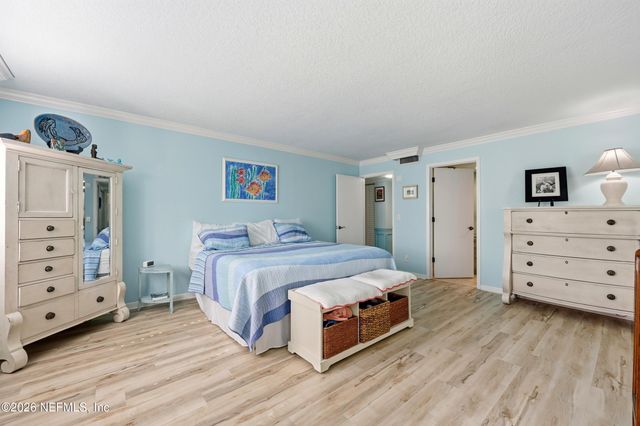 1820 SEVILLA Boulevard 104, Atlantic Beach, FL 32233