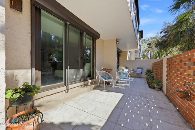 1820 SEVILLA Boulevard 104, Atlantic Beach, FL 32233