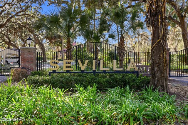 1820 SEVILLA Boulevard 104, Atlantic Beach, FL 32233