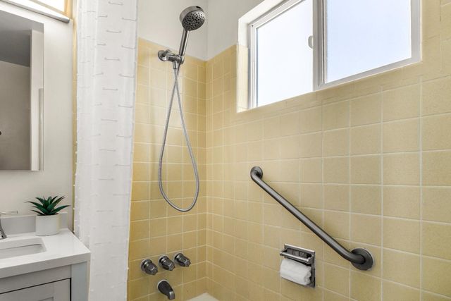 3325 Axford Road, Santa Cruz, CA 95062