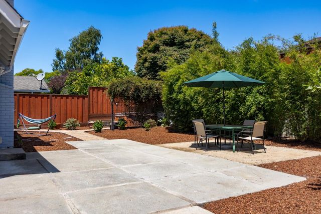 3325 Axford Road, Santa Cruz, CA 95062