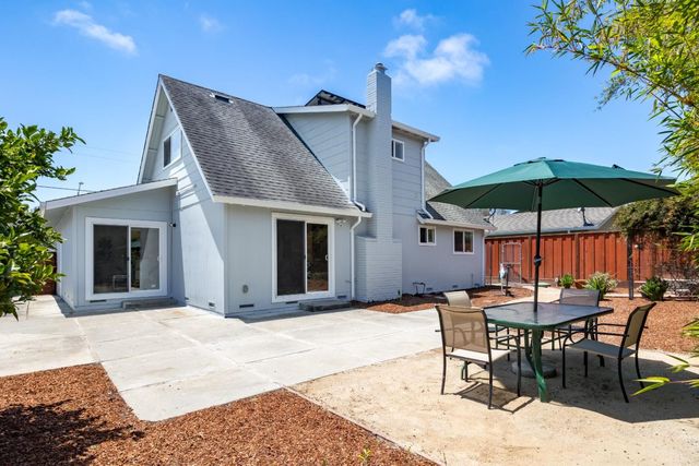 3325 Axford Road, Santa Cruz, CA 95062