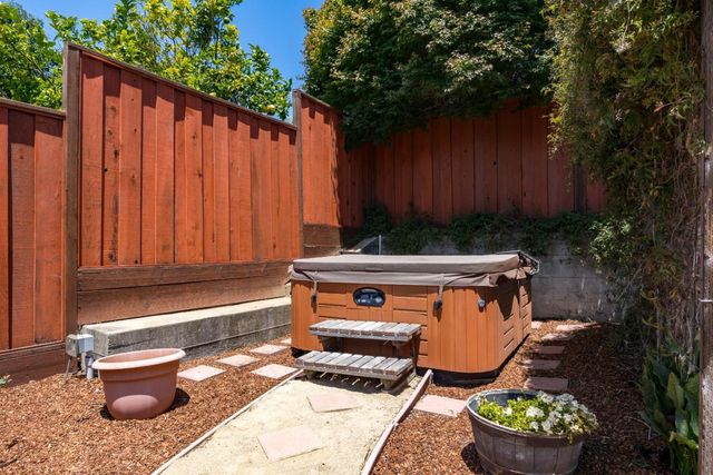 3325 Axford Road, Santa Cruz, CA 95062