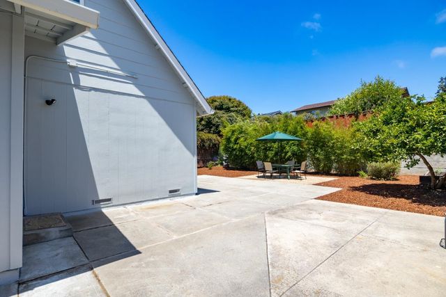 3325 Axford Road, Santa Cruz, CA 95062