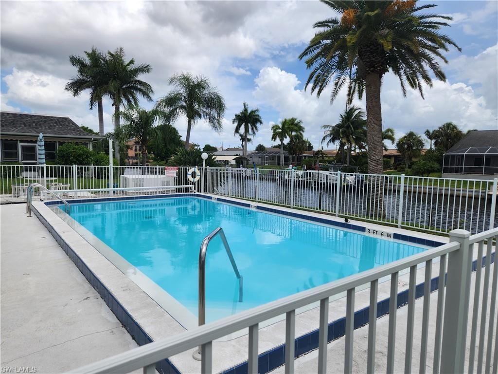 1220 SE 40th ST 6, CAPE CORAL, FL 33904 — photo 3