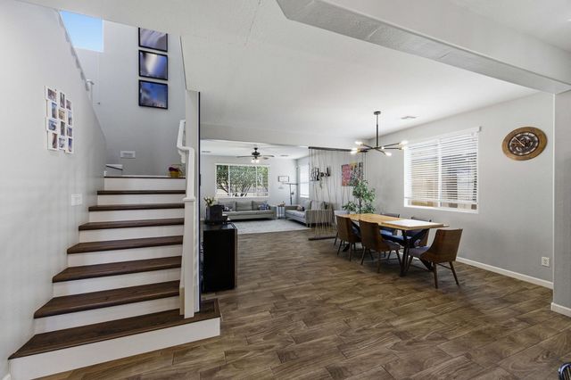 2220 E Flintlock Drive, Gilbert, AZ 85298