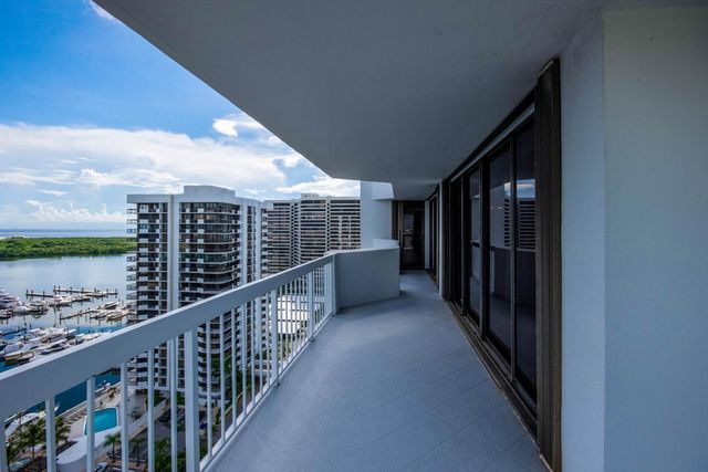 123 Lakeshore Drive 1945, North Palm Beach, FL 33408