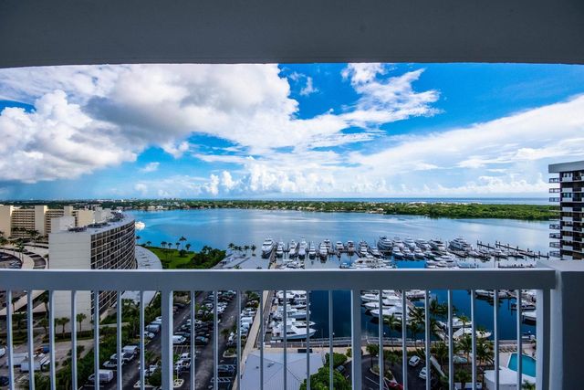 123 Lakeshore Drive 1945, North Palm Beach, FL 33408