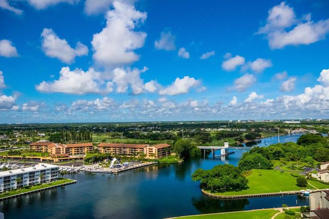 123 Lakeshore Drive 1945, North Palm Beach, FL 33408