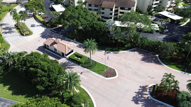 123 Lakeshore Drive 1945, North Palm Beach, FL 33408