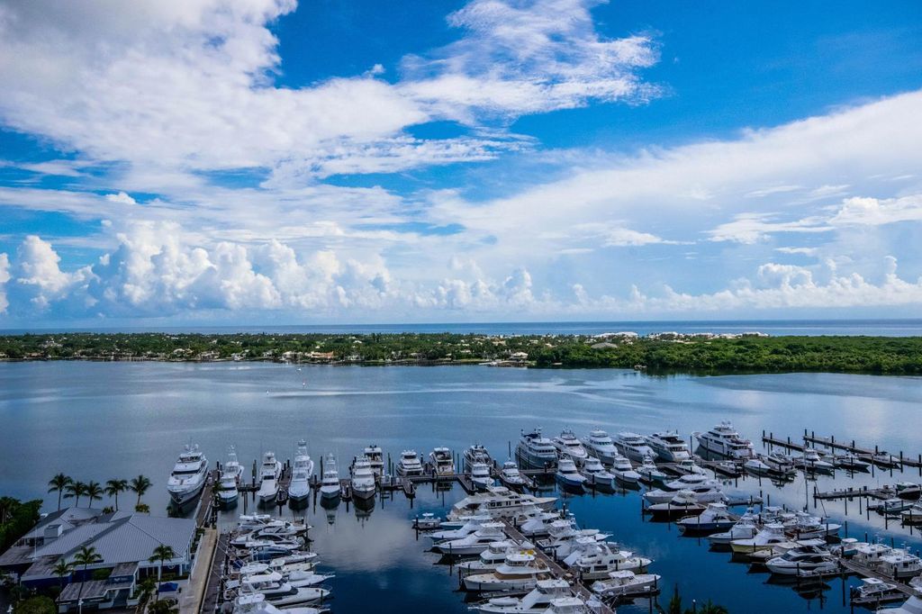123 Lakeshore Drive 1945, North Palm Beach, FL 33408