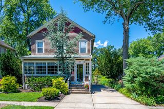 23 Rose Street, Metuchen, NJ 08840