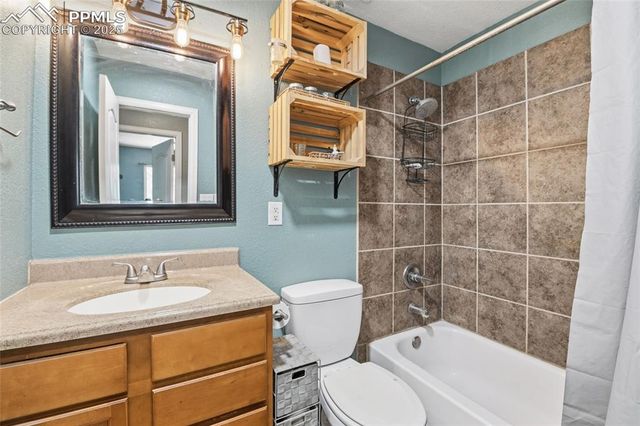 7225 Caballero Avenue, Colorado Springs, CO 80911