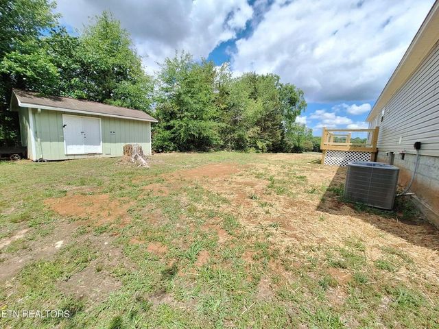 108 County Road 621, Etowah, TN 37331