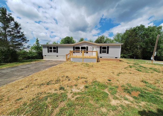 108 County Road 621, Etowah, TN 37331