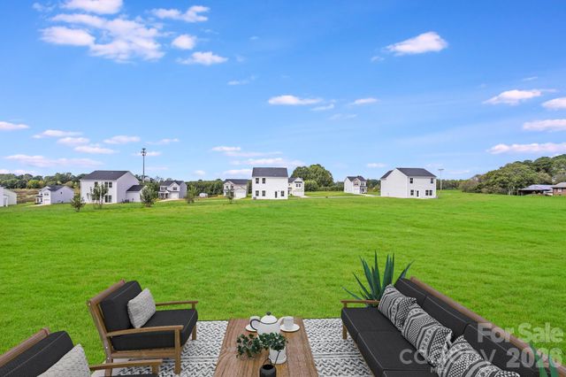 110 Peppervine Lane, Statesville, NC 28625