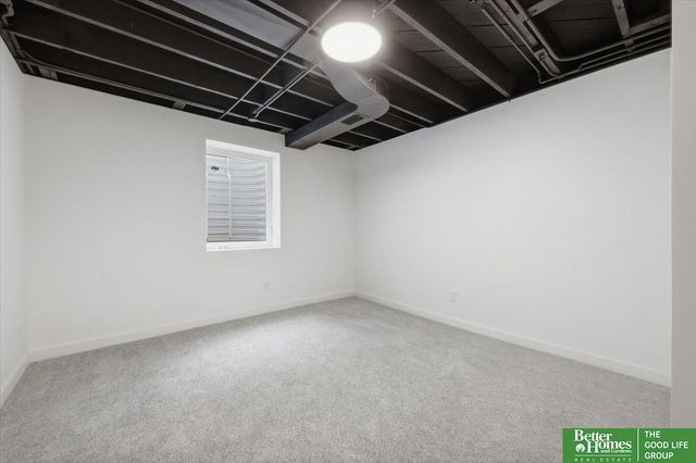 5639 Emile Street, Omaha, NE 68106