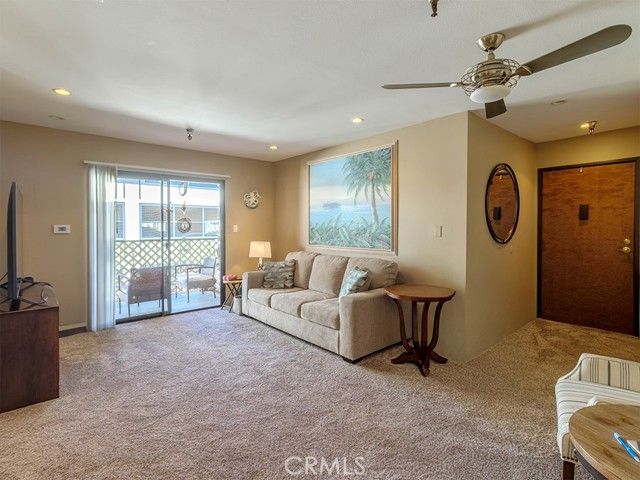 18900 Delaware, Huntington Beach, CA 92648