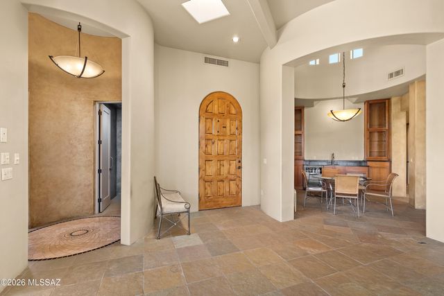 13854 N Open Green Drive, Oro Valley, AZ 85755