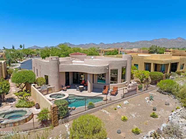 13854 N Open Green Drive, Oro Valley, AZ 85755