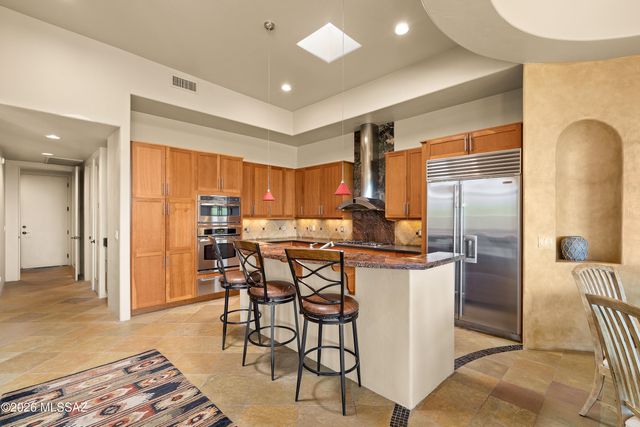 13854 N Open Green Drive, Oro Valley, AZ 85755