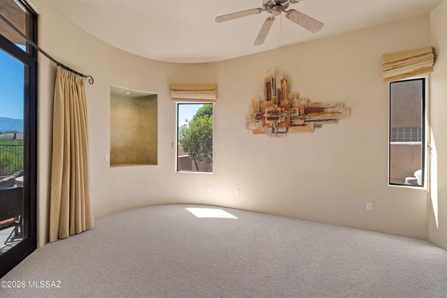13854 N Open Green Drive, Oro Valley, AZ 85755