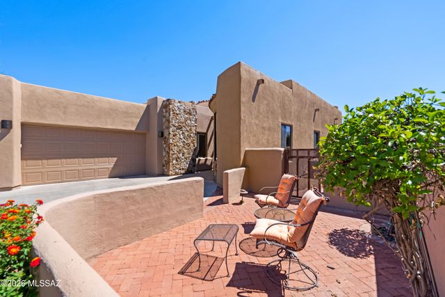 13854 N Open Green Drive, Oro Valley, AZ 85755