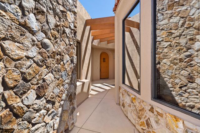 13854 N Open Green Drive, Oro Valley, AZ 85755