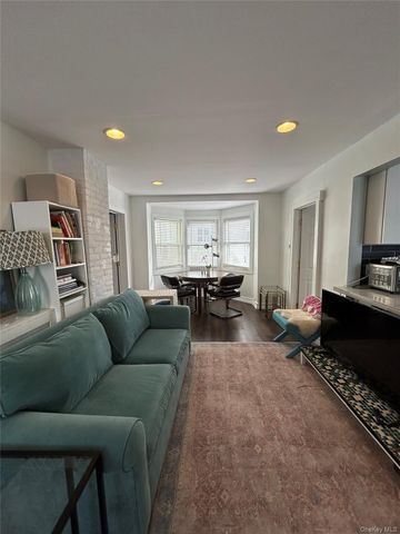 29 Dale Avenue, Ossining, NY 10562