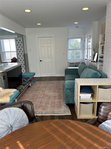 29 Dale Avenue, Ossining, NY 10562