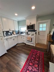 29 Dale Avenue, Ossining, NY 10562