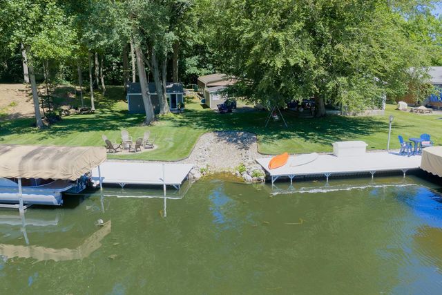 61626 Lagoon Drive, Penn Twp, MI 49031
