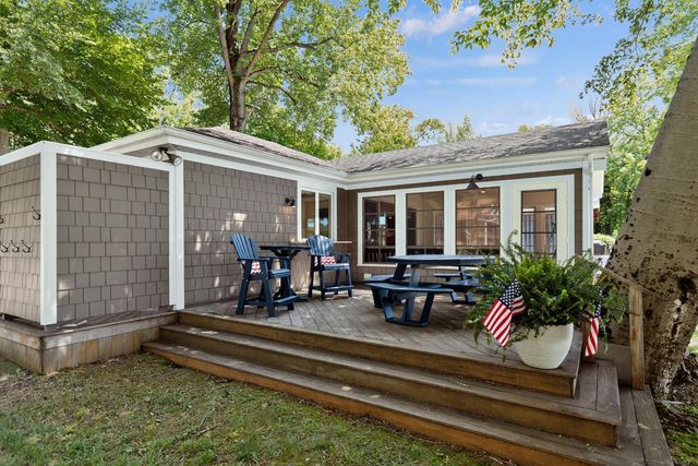 61626 Lagoon Drive, Penn Twp, MI 49031