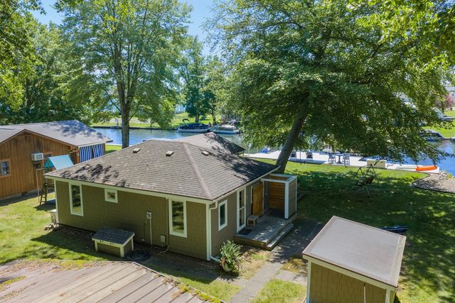 61626 Lagoon Drive, Penn Twp, MI 49031