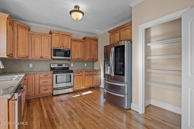 1129 Bryson Drive, Greenville, NC 27834