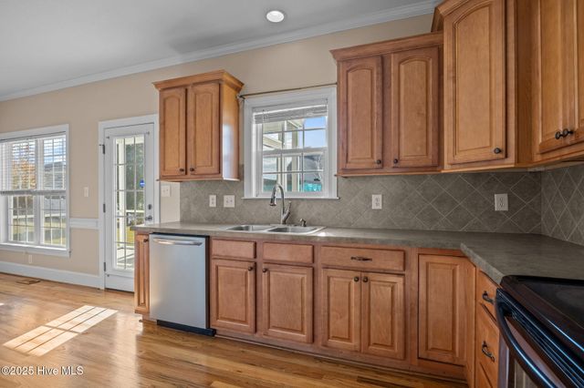 1129 Bryson Drive, Greenville, NC 27834