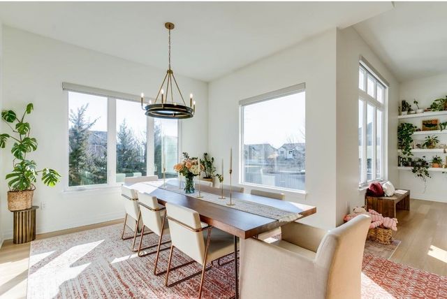 1605 N Lakeside Dr, Andover, KS 67002