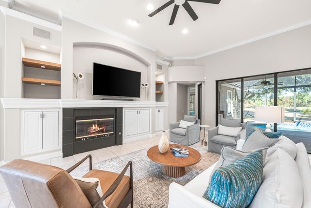 4345 Carriage Lane, Destin, FL 32541