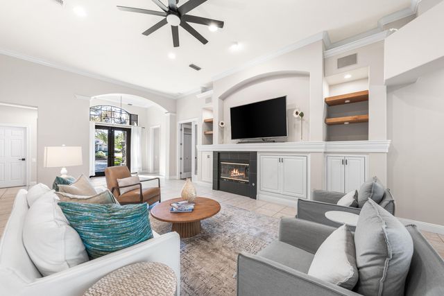 4345 Carriage Lane, Destin, FL 32541