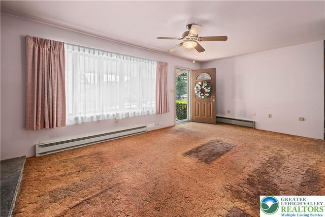 735 Gottwald Drive, Bethlehem City, PA 18015