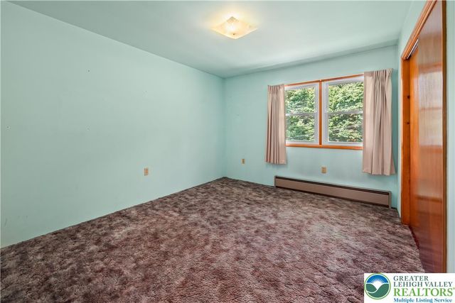 735 Gottwald Drive, Bethlehem City, PA 18015