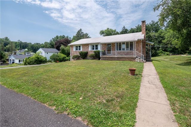 735 Gottwald Drive, Bethlehem City, PA 18015