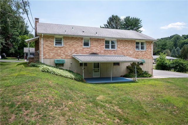 735 Gottwald Drive, Bethlehem City, PA 18015