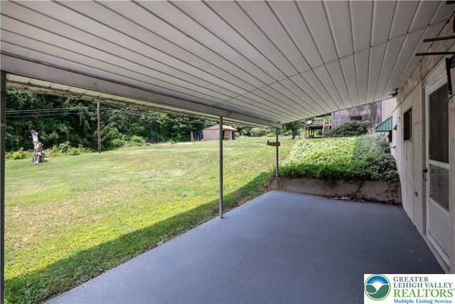 735 Gottwald Drive, Bethlehem City, PA 18015