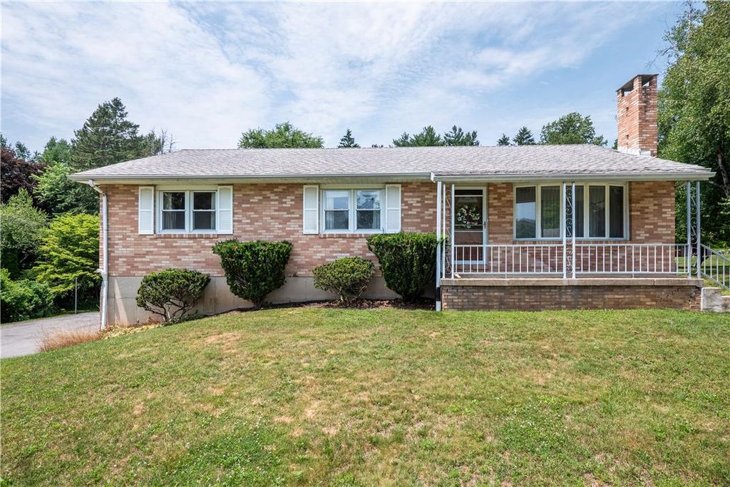 735 Gottwald Drive, Bethlehem City, PA 18015